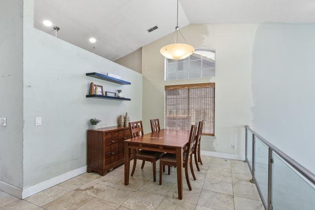 1419 Calle Las Casas, Roseville, CA 95747