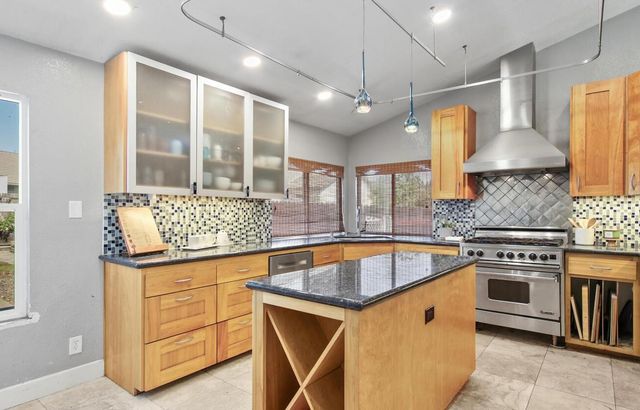 1419 Calle Las Casas, Roseville, CA 95747