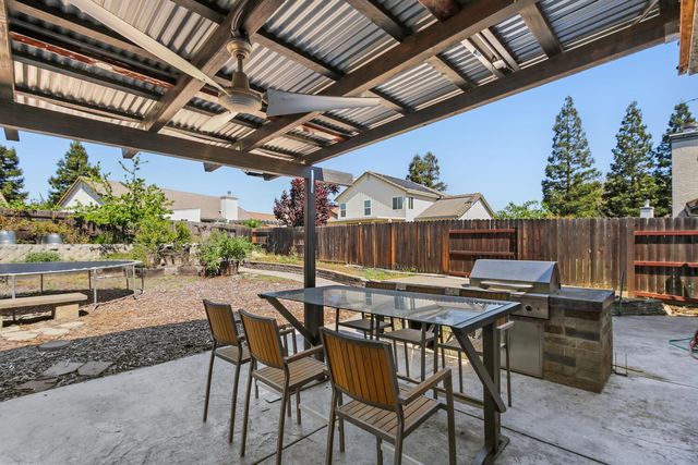 1419 Calle Las Casas, Roseville, CA 95747