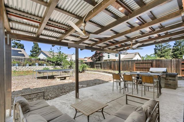 1419 Calle Las Casas, Roseville, CA 95747