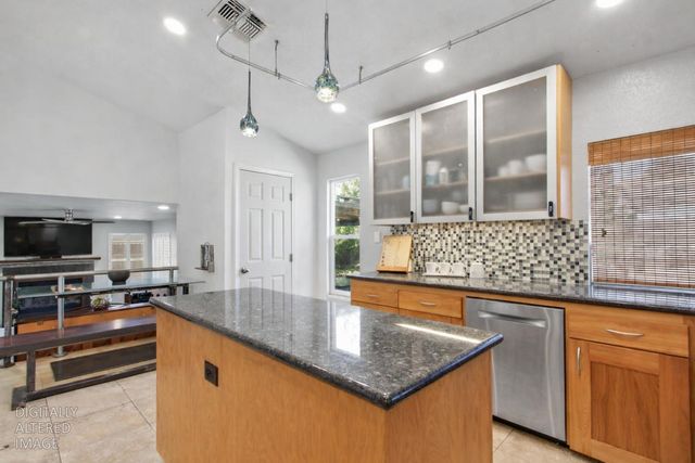 1419 Calle Las Casas, Roseville, CA 95747