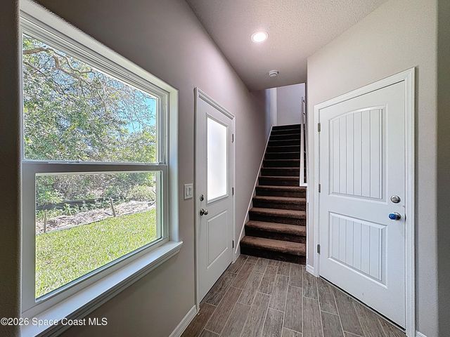 526 L M Davey Lane, Titusville, FL 32780