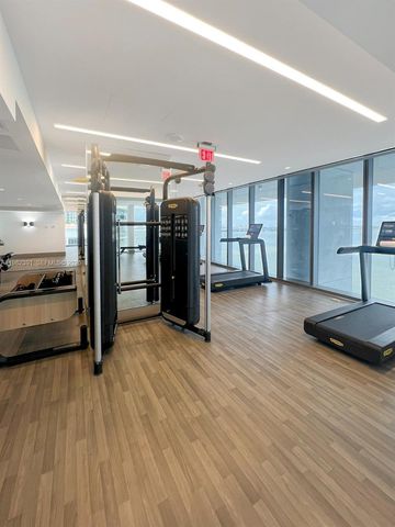 700 NE 26th Ter 2303, Miami, FL 33137