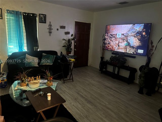 15830 NW 18th Ct, Miami Gardens, FL 33054