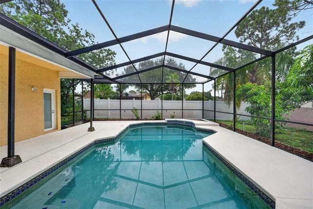 11318 POCKET BROOK DRIVE, Tampa, FL 33635
