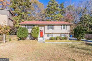 633 Larchmont Circle NW, Atlanta, GA 30318