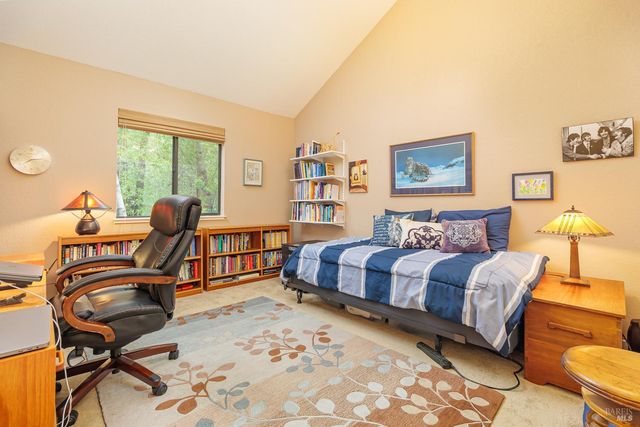 113 Quail Ct, Novato, CA 94949