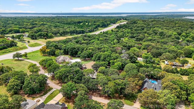 123 Park Lake, Durant, OK 73449