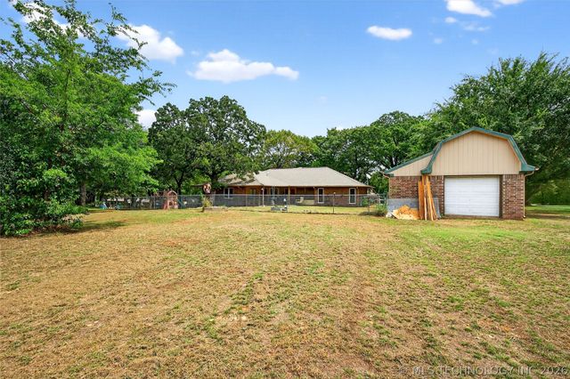 123 Park Lake, Durant, OK 73449