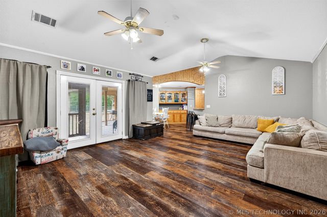 123 Park Lake, Durant, OK 73449