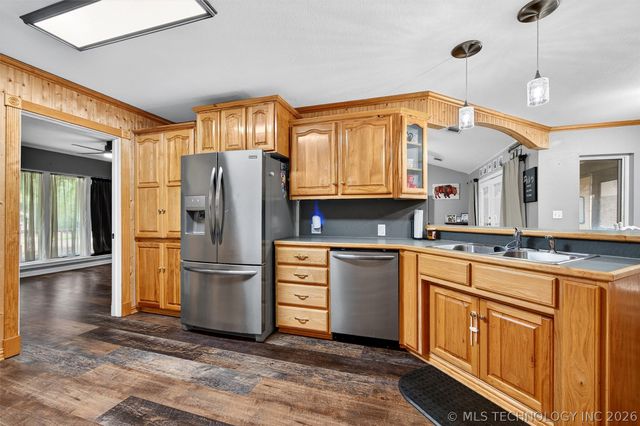 123 Park Lake, Durant, OK 73449