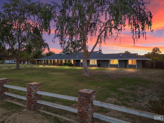 6350 Alfred Harrell Highway, Bakersfield, CA 93308