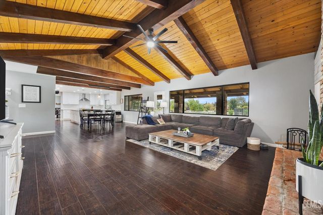 6350 Alfred Harrell Highway, Bakersfield, CA 93308