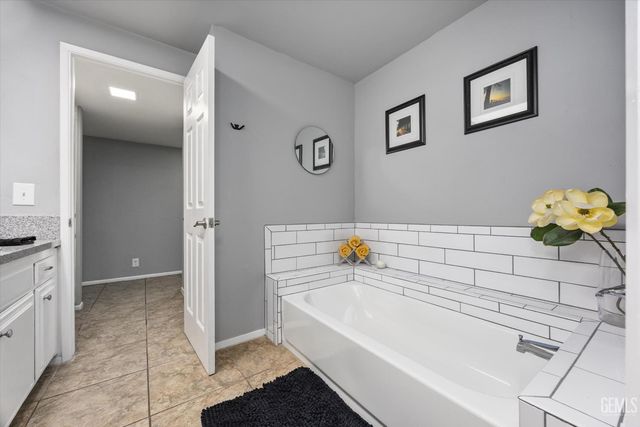 6350 Alfred Harrell Highway, Bakersfield, CA 93308