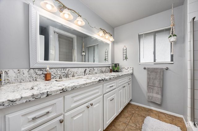 6350 Alfred Harrell Highway, Bakersfield, CA 93308