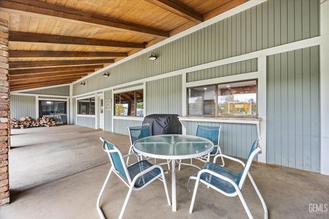 6350 Alfred Harrell Highway, Bakersfield, CA 93308