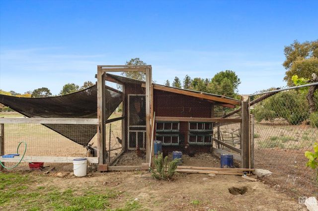 6350 Alfred Harrell Highway, Bakersfield, CA 93308