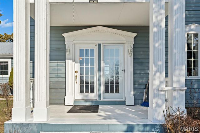 100 Little White Oak Road, New Haven, MO 63068