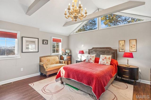 100 Little White Oak Road, New Haven, MO 63068