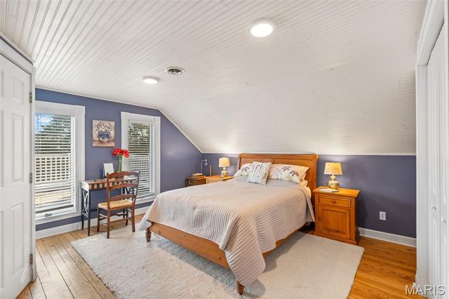 100 Little White Oak Road, New Haven, MO 63068