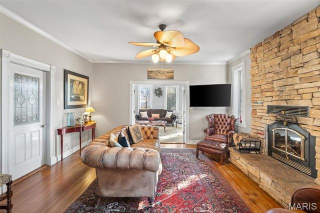 100 Little White Oak Road, New Haven, MO 63068