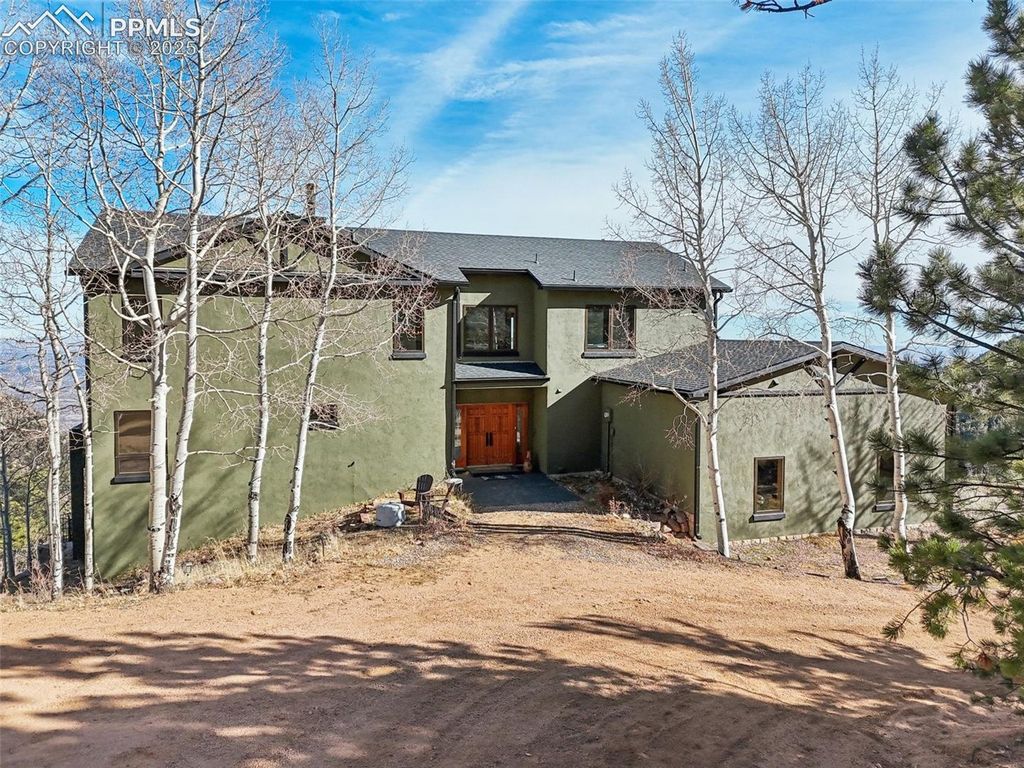 1417 Forest Road, Manitou Springs, CO 80829 — exterior