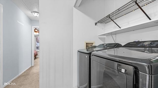 30W021 Danbury Drive, Warrenville, IL 60555