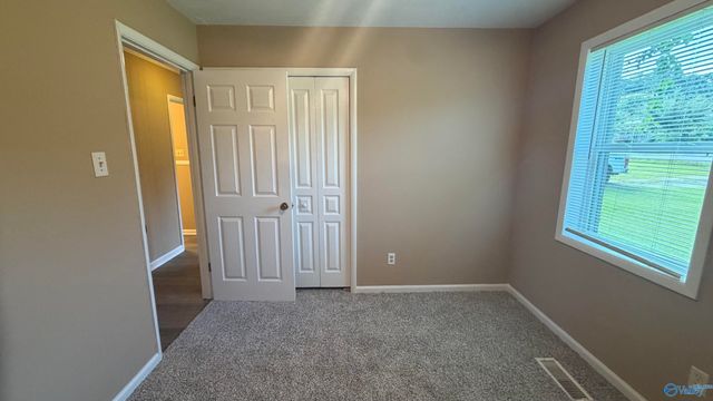 1609 Woodview Drive, Hartselle, AL 35640