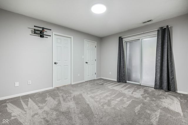 378 Longfellow Court, Greenfield, IN 46140