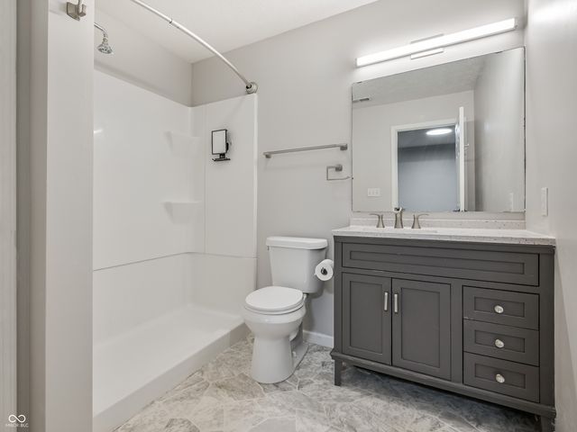 378 Longfellow Court, Greenfield, IN 46140