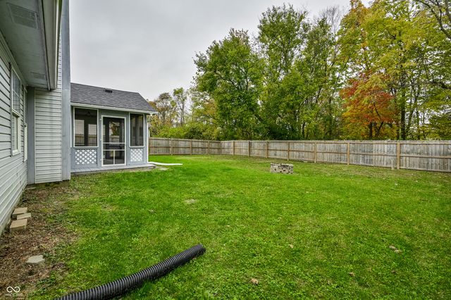 378 Longfellow Court, Greenfield, IN 46140