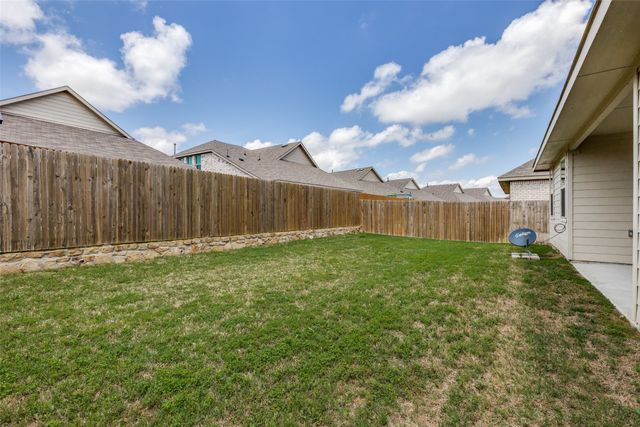 761 Pollyann Trail, Fort Worth, TX 76052