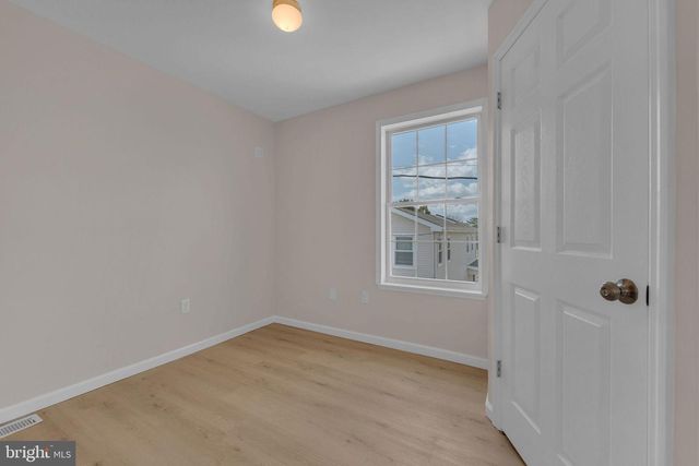131 N CONGRESS AVE, Atlantic City, NJ 08401