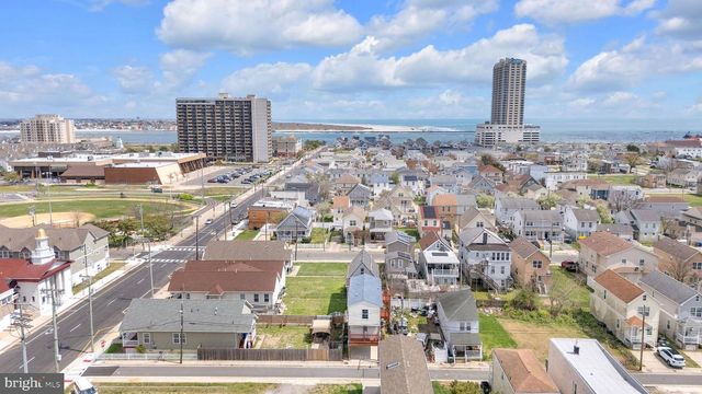 131 N CONGRESS AVE, Atlantic City, NJ 08401