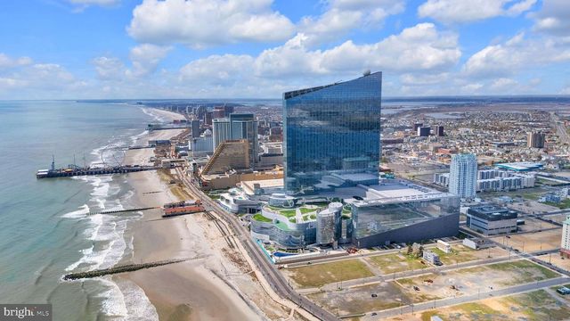 131 N CONGRESS AVE, Atlantic City, NJ 08401