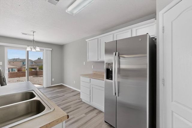 9924 Cerro Largo Place NW, Albuquerque, NM 87114