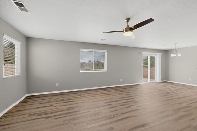 9924 Cerro Largo Place NW, Albuquerque, NM 87114