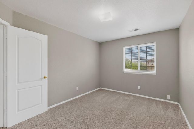 9924 Cerro Largo Place NW, Albuquerque, NM 87114
