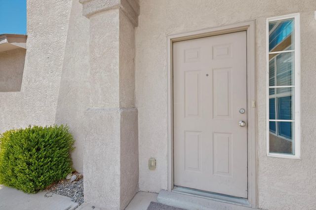 9924 Cerro Largo Place NW, Albuquerque, NM 87114