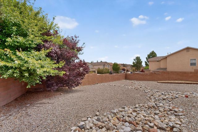 9924 Cerro Largo Place NW, Albuquerque, NM 87114
