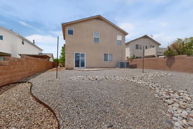 9924 Cerro Largo Place NW, Albuquerque, NM 87114