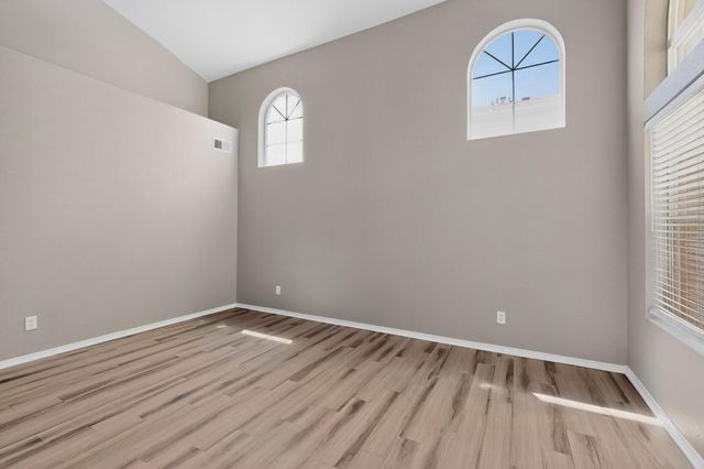 9924 Cerro Largo Place NW, Albuquerque, NM 87114