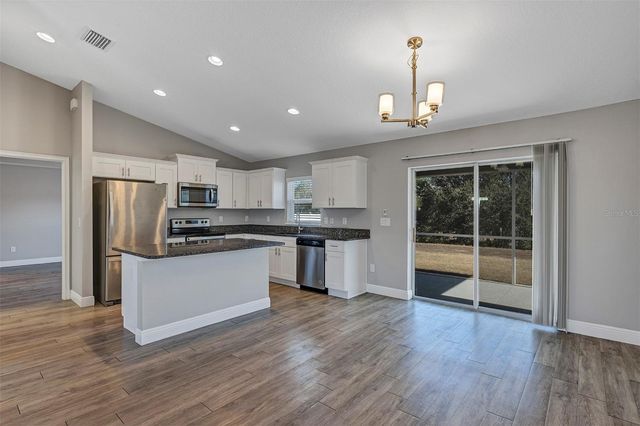 19 BAHIA PASS LOOP, Ocala, FL 34472