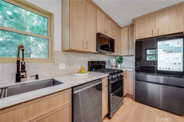 3511 Rose, Long Beach, CA 90807