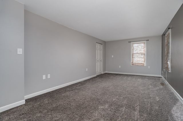 56 Mahogany Run 56, Leominster, MA 01453