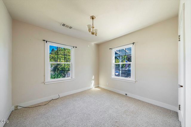 709 NW 2nd Street, Grants Pass, OR 97526