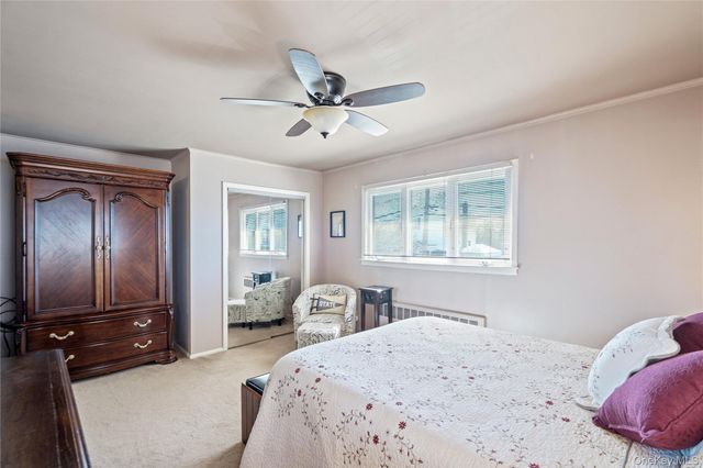 59 Cedar Street, Massapequa, NY 11758