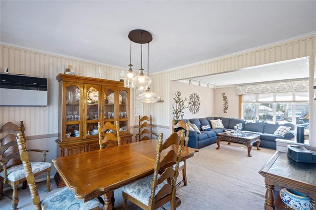 59 Cedar Street, Massapequa, NY 11758