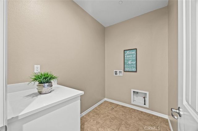 15813 Perrine Lane, La Mirada, CA 90638