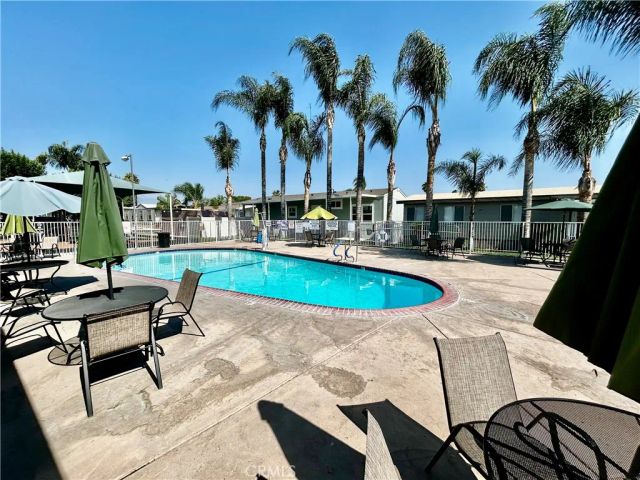 1445 W Florida Ave 56, Hemet, CA 92543